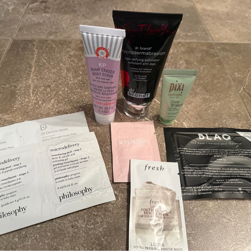 Luxury skincare samples from Dr. Brandt, Philosophy, Fresh and more